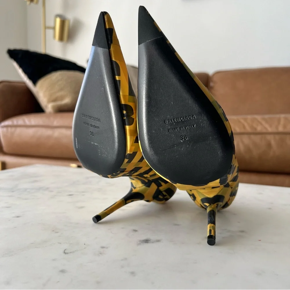 Balenciaga Yellow Tape Heels - Picture 3 of 9